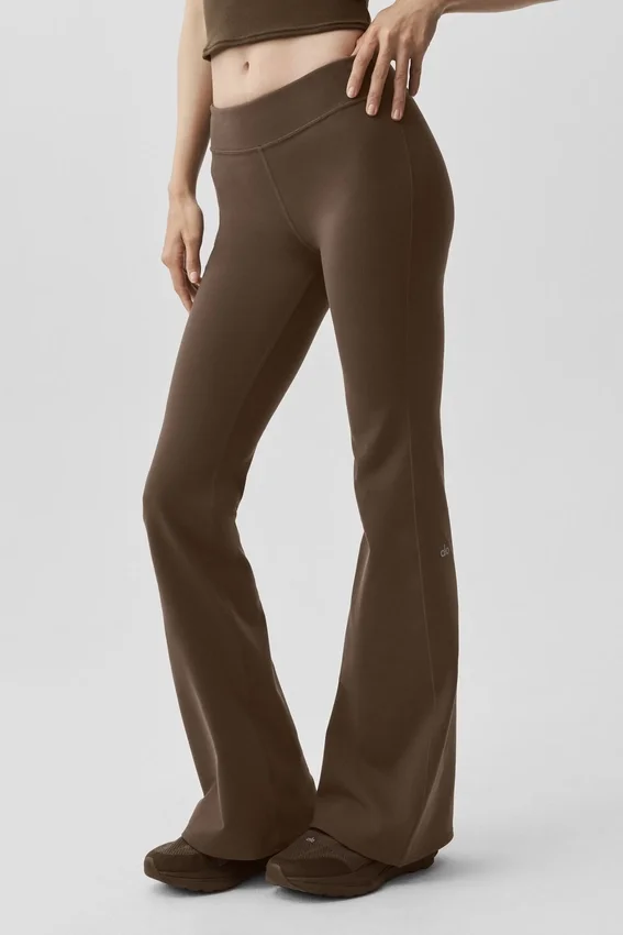 Airbrush Legging de talle bajo y corte acampanado - Espresso