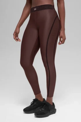 Airlift High-Waist 7/8 Line up Legging — Brownstone