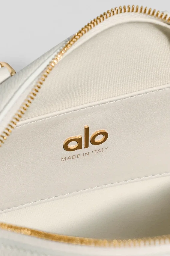 Alo Mini Voyage - Cuero color hueso