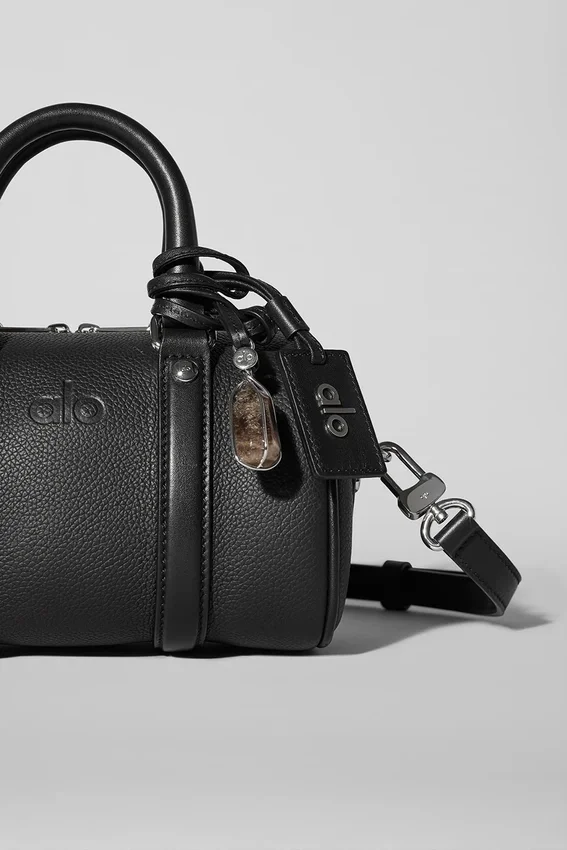 Alo Mini Voyage - Cuero negro
