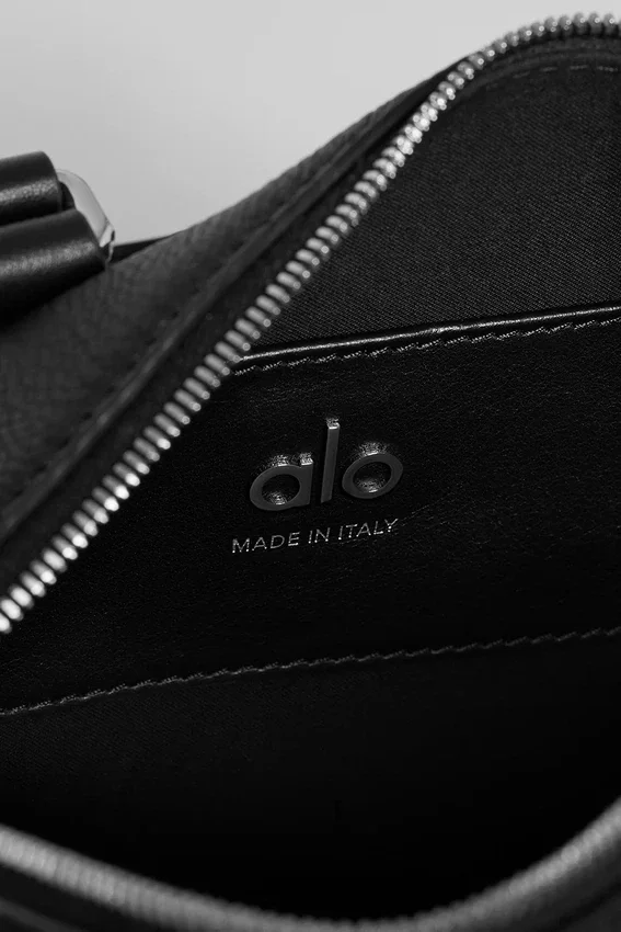 Alo Mini Voyage - Cuero negro