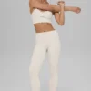 Alosoft High-Waist 7/8 Highlight Legging — Color hueso