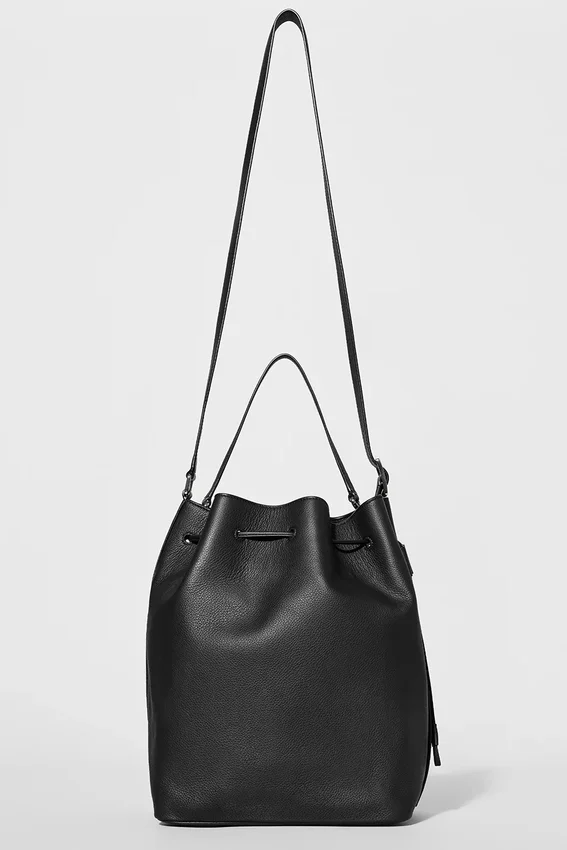 Bolso Alo Balance Bucket - Cuero negro