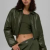 Bomber corto «Premier» de imitación de piel - Verde oliva