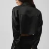 Camisa corta de manga larga con botones «Silk Luminous» — Negro
