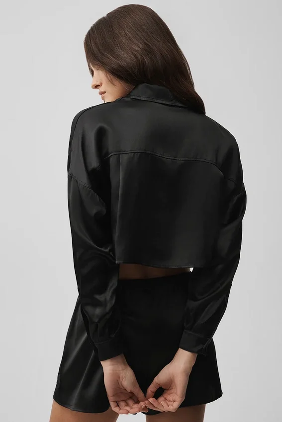 Camisa corta de manga larga con botones «Silk Luminous» — Negro