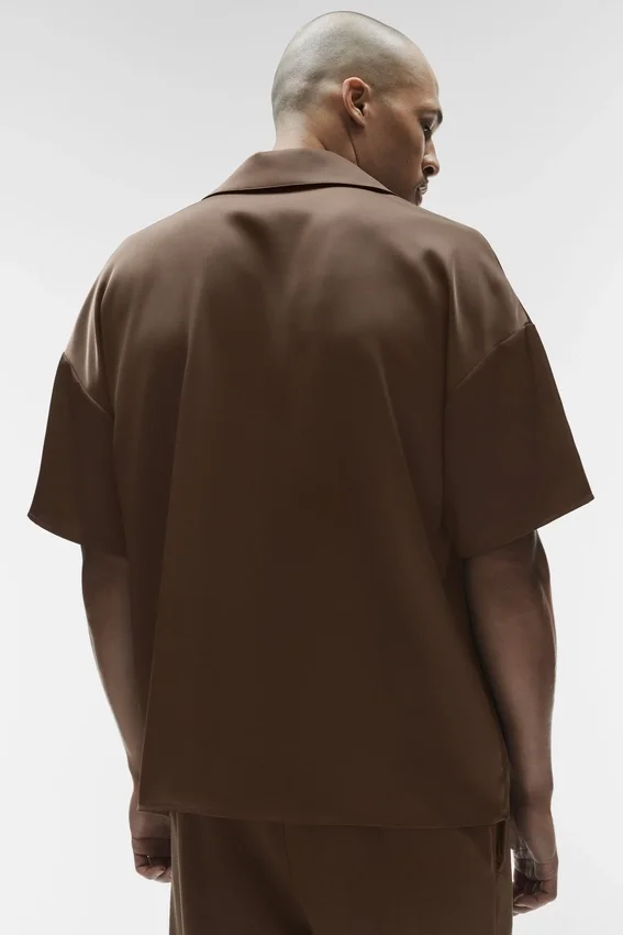 Camisa de manga corta con botones Satin Horizon - Espresso