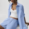Camisa de manga larga «Daylight» a rayas finas con botones — Azul Provenza claro/Blanco