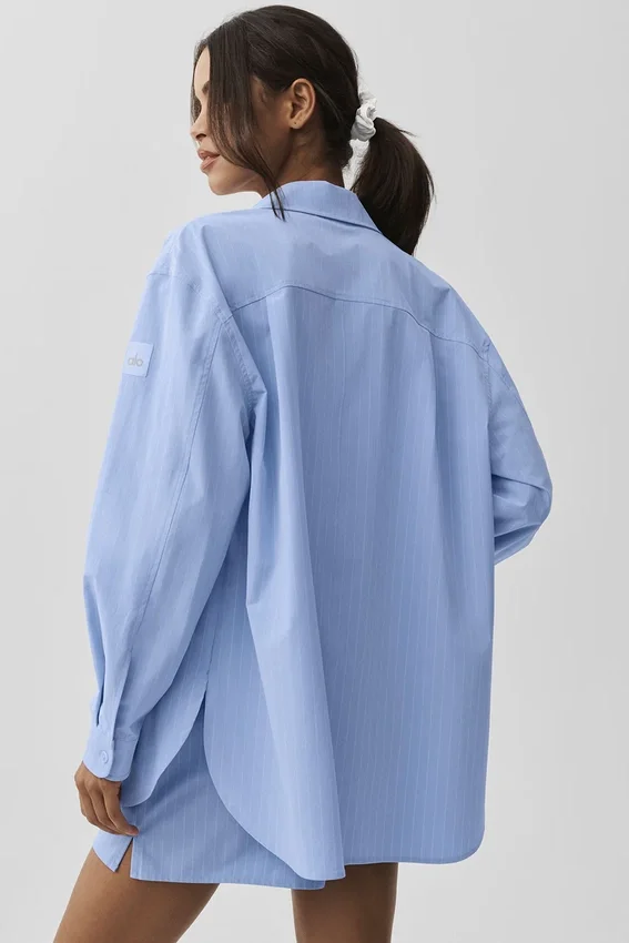 Camisa de manga larga «Daylight» a rayas finas con botones — Azul Provenza claro/Blanco