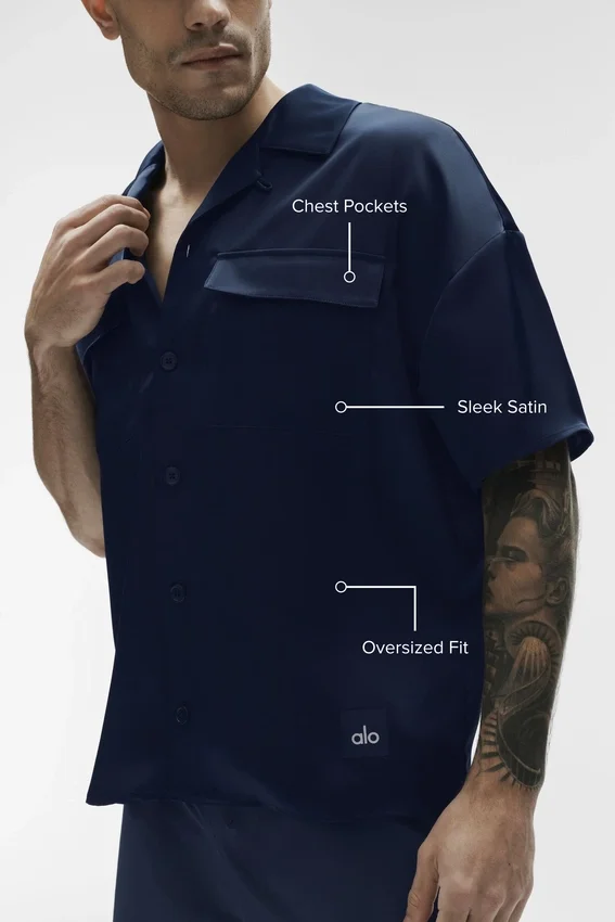 Camisa de satén Horizon de manga corta con botones - Azul marino