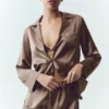 Camisa de seda luminosa con botones - Cacao alpino