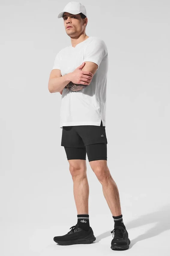 Camiseta de cuello redondo Triumph | Camisetas de tirantes y camisetas sin mangas de yoga para hombre