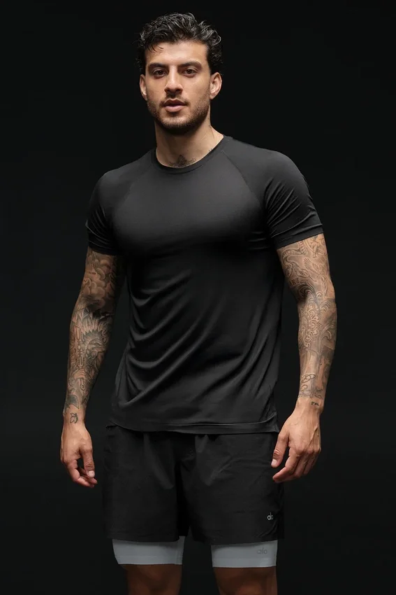 Camiseta de cuello redondo y pantalones cortos «Idol» - Negro