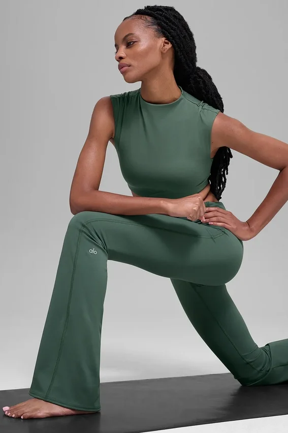 Leggings acampanados con cintura doblada Alo Softsculpt - Verde trébol