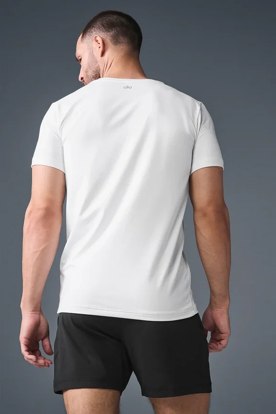 Camiseta de manga corta con cuello redondo Conquer Reform - Blanco