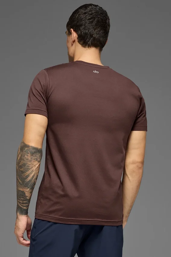 Camiseta de manga corta con cuello redondo Conquer Reform - Brownstone