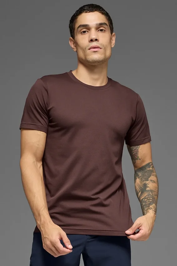 Camiseta de manga corta con cuello redondo Conquer Reform - Brownstone