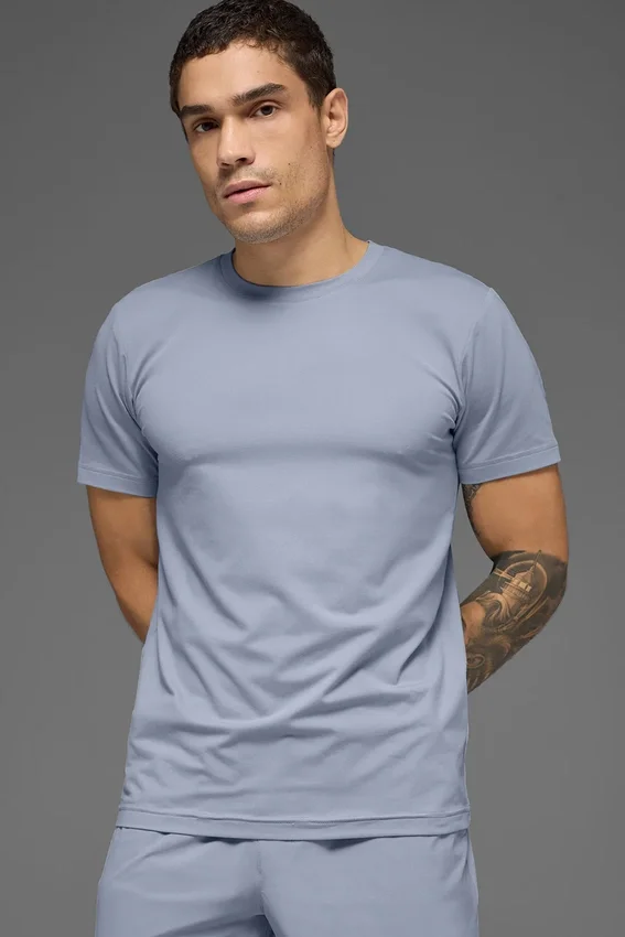 Camiseta de manga corta con cuello redondo Conquer Reform - Escarcha invernal
