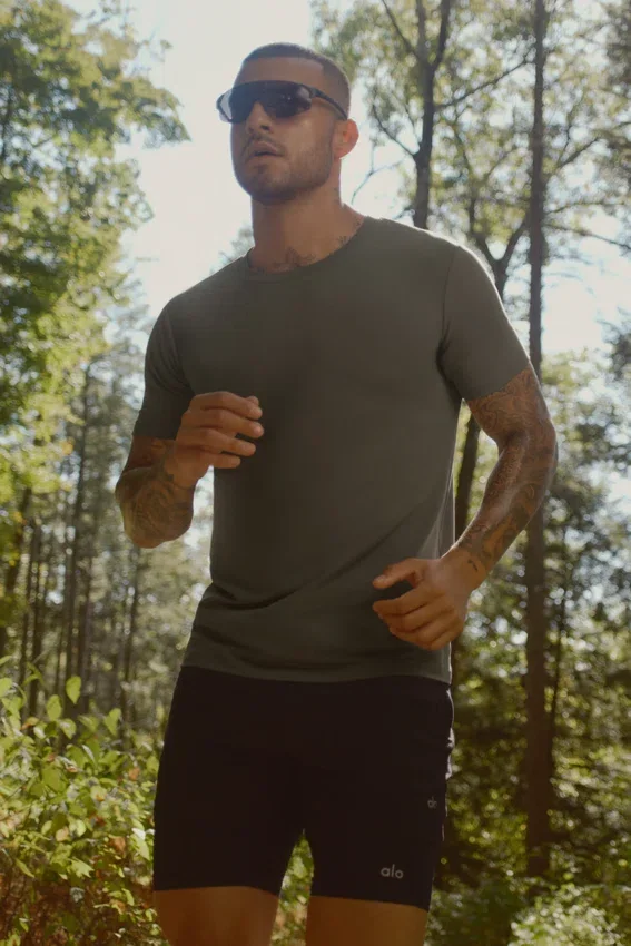 Camiseta de manga corta con cuello redondo Conquer Reform - Olive Tree
