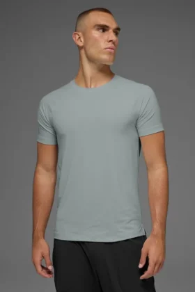 Camiseta de manga corta con cuello redondo Idol – Gris lunar