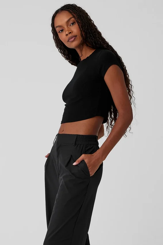 Camiseta de manga corta cropped con cuello acanalado Sea Coast - Negro