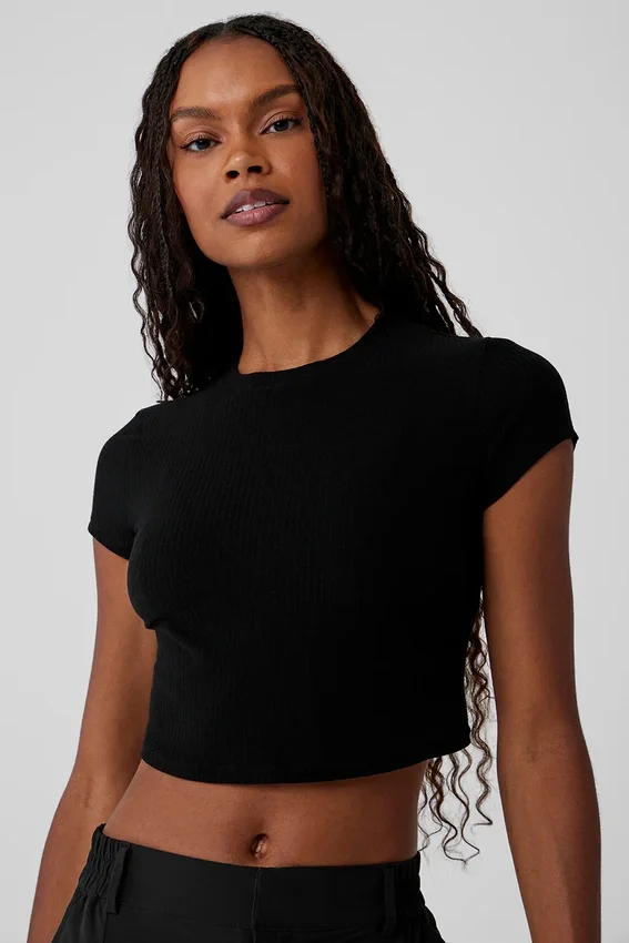 Camiseta de manga corta cropped con cuello acanalado Sea Coast - Negro