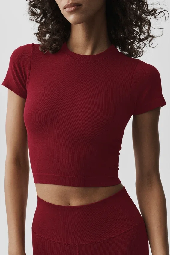 Camiseta de manga corta sin costuras de modal acanalado — Rojo «Summer Romance»