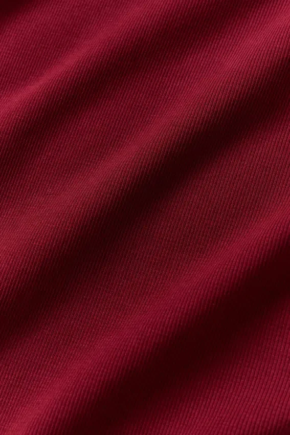 Camiseta de manga corta sin costuras de modal acanalado — Rojo «Summer Romance»