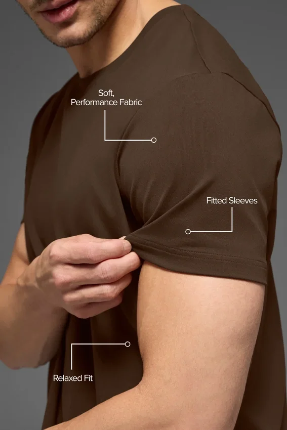 Camiseta de manga corta y cuello redondo Conquer Reform - Espresso