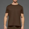 Camiseta de manga corta y cuello redondo Conquer Reform - Espresso
