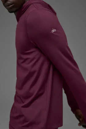 Camiseta de manga larga con capucha Conquer Reform – Burgundy