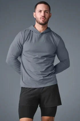 Camiseta de manga larga con capucha Conquer Reform - Gris acero