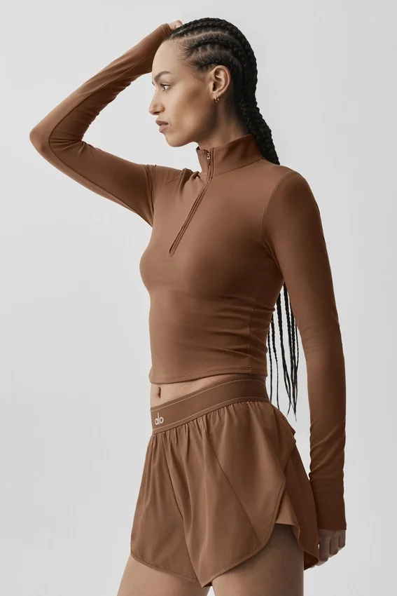 Camiseta de manga larga con cremallera de 1/4 Alo Softsculpt Precision - Marrón «Sun Kissed»