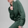 Camiseta de manga larga con cuello alto «Weekend Escape» de tejido waffle - Verde trébol
