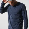 Camiseta de manga larga con cuello redondo Conquer Reform - Azul marino