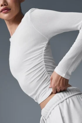 Camiseta de manga larga con fruncidos – Blanco