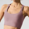 Camiseta de tirantes con sujetador Airlift Sleek - Cuarzo ahumado