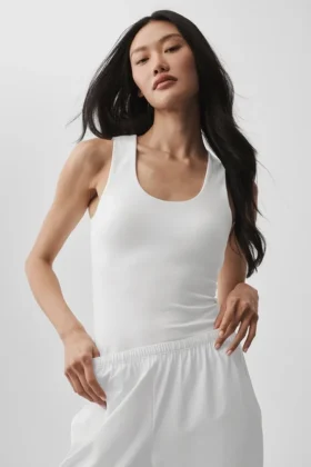Camiseta de tirantes con sujetador integrado Alo Softsculpt No Nonsense - Blanco