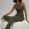 Camiseta de tirantes con sujetador integrado Alo Softsculpt Precision de manga larga - Verde oliva