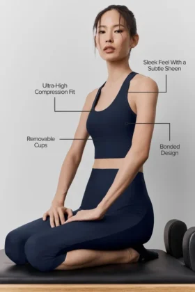 Camiseta de tirantes con sujetador «Super Sleek» de Airlift – Azul marino