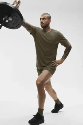 Camiseta Triumph - Olive Tree