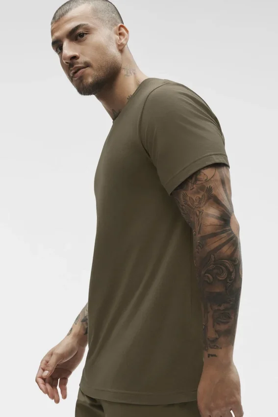 Camiseta Triumph - Olive Tree
