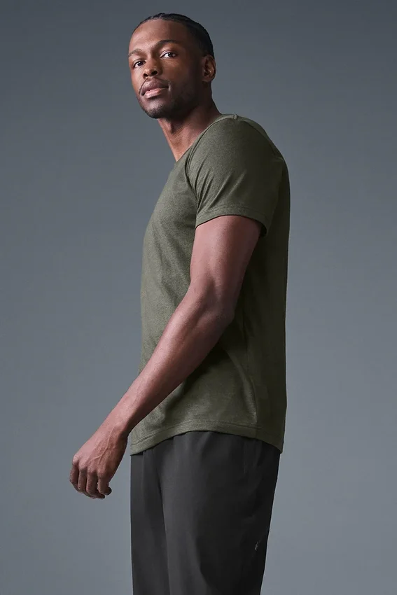 Camiseta Triumph - Verde sigiloso