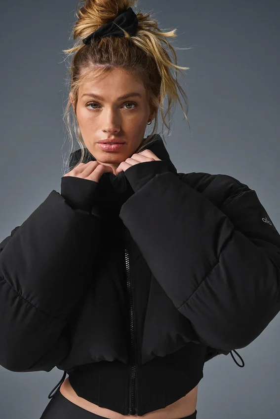 Chaqueta acolchada con corsé Main Act - Negro