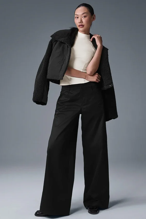 Chaqueta acolchada Sherpa Cozy Escape - Negro/Negro