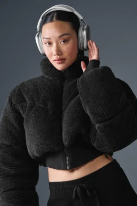 Chaqueta acolchada tipo corsé «Main Act» de Sherpa - Negro