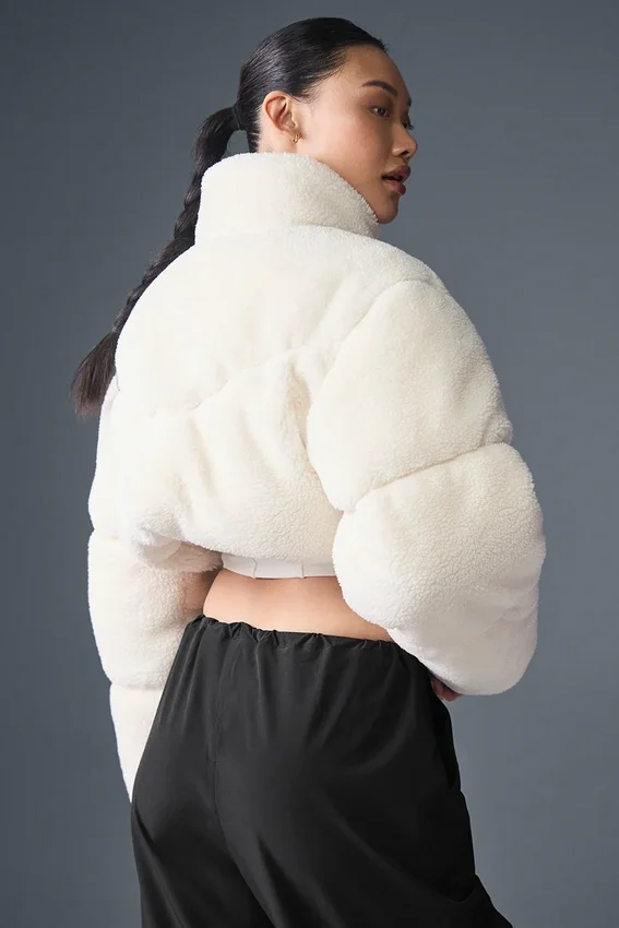 Chaqueta acolchada tipo corsé «Sherpa Main Act» - Marfil
