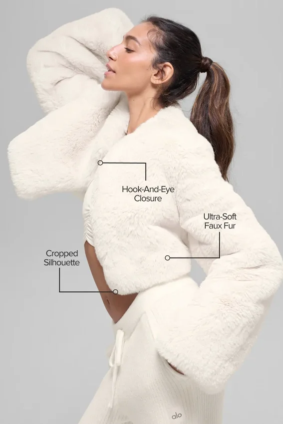 Chaqueta corta chic de piel sintética - Marfil
