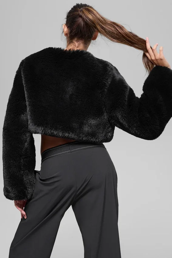 Chaqueta corta «Faux Fur Chic» - Negro