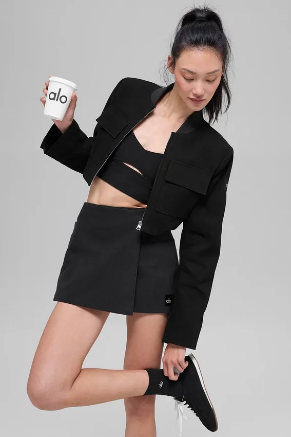 Chaqueta corta «Main Character» - Negro